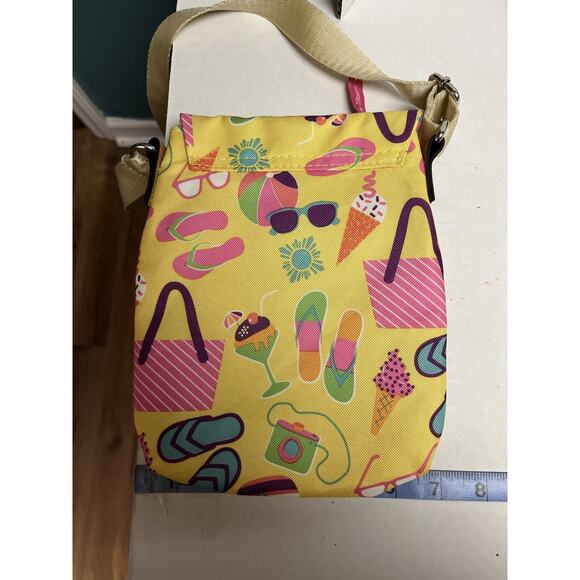 Lily Bloom Crossbody Purse Yellow Beach Days print Adjustable Recycled Pockets - Picture 6 of 15